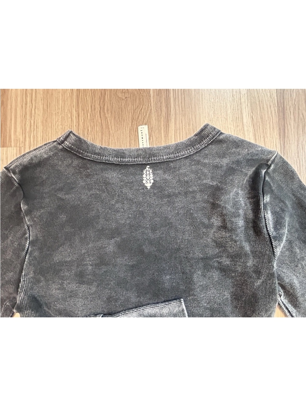 Free People Movement Long Sleeve Ribbed Crew Neck Top Size Medium - Picture 10 of 10